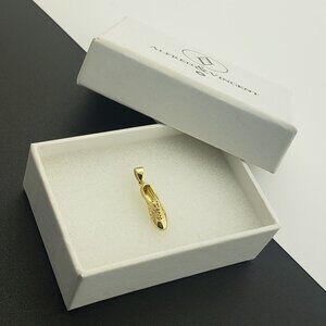 Running Sneaker Track Shoe Charm 14k Yellow Gold Sports Athlete Jewelry Pendant